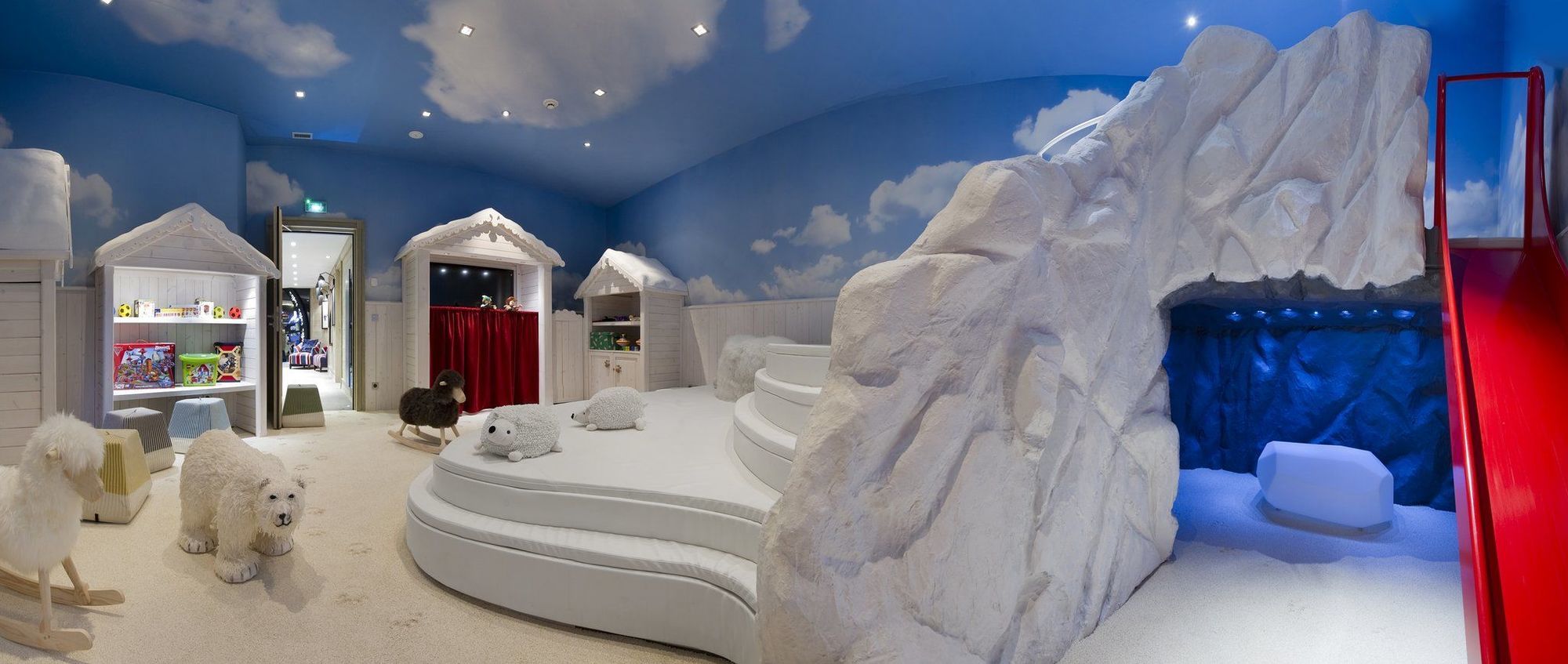 Hotel Le K2 Palace Courchevel Extérieur photo